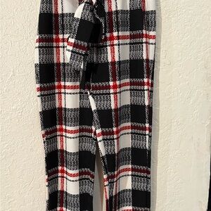 SHEIN Black and White Patterned Fabric